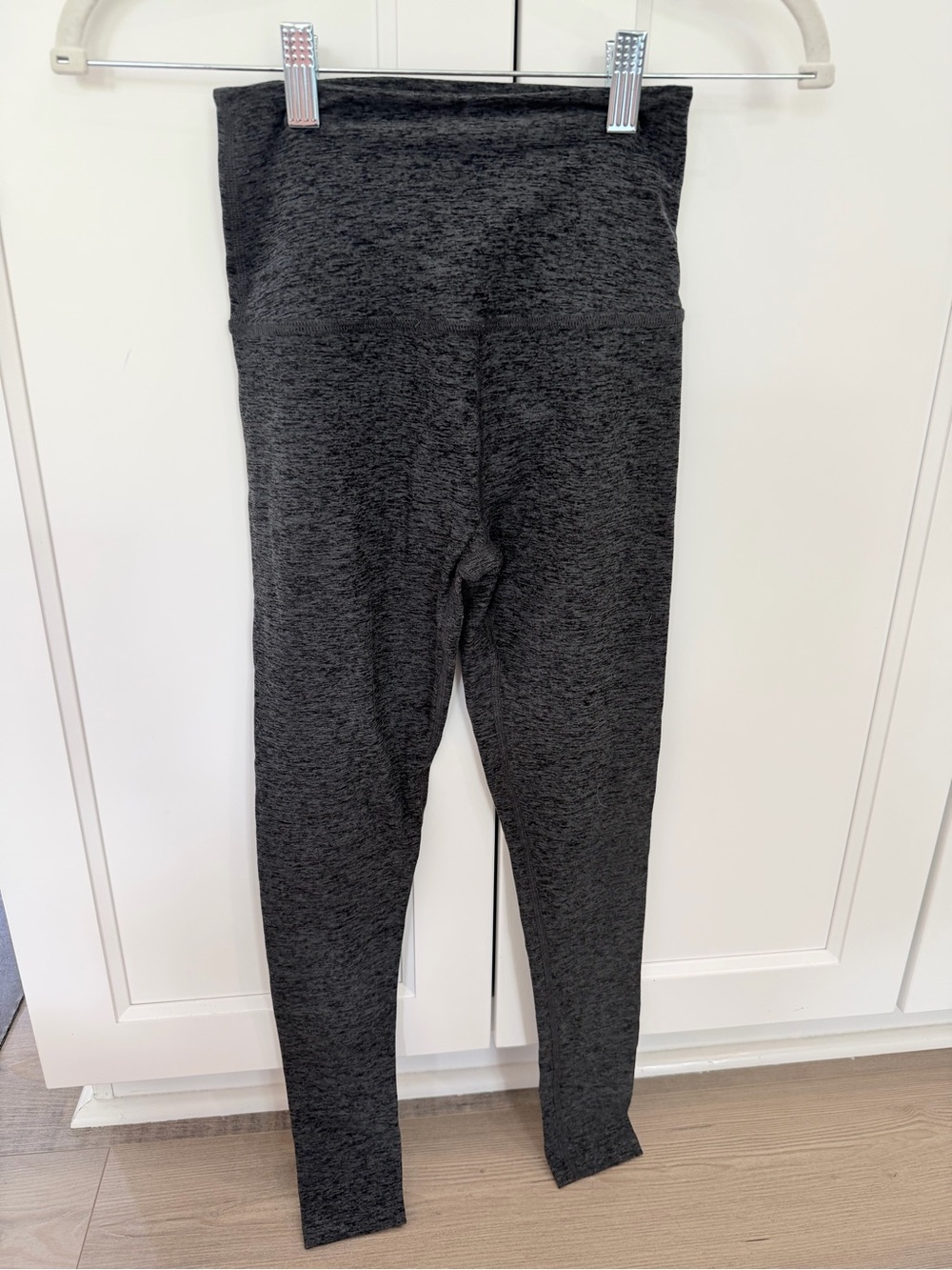 Beyond Yoga Kids Heather Charcoal Leggings